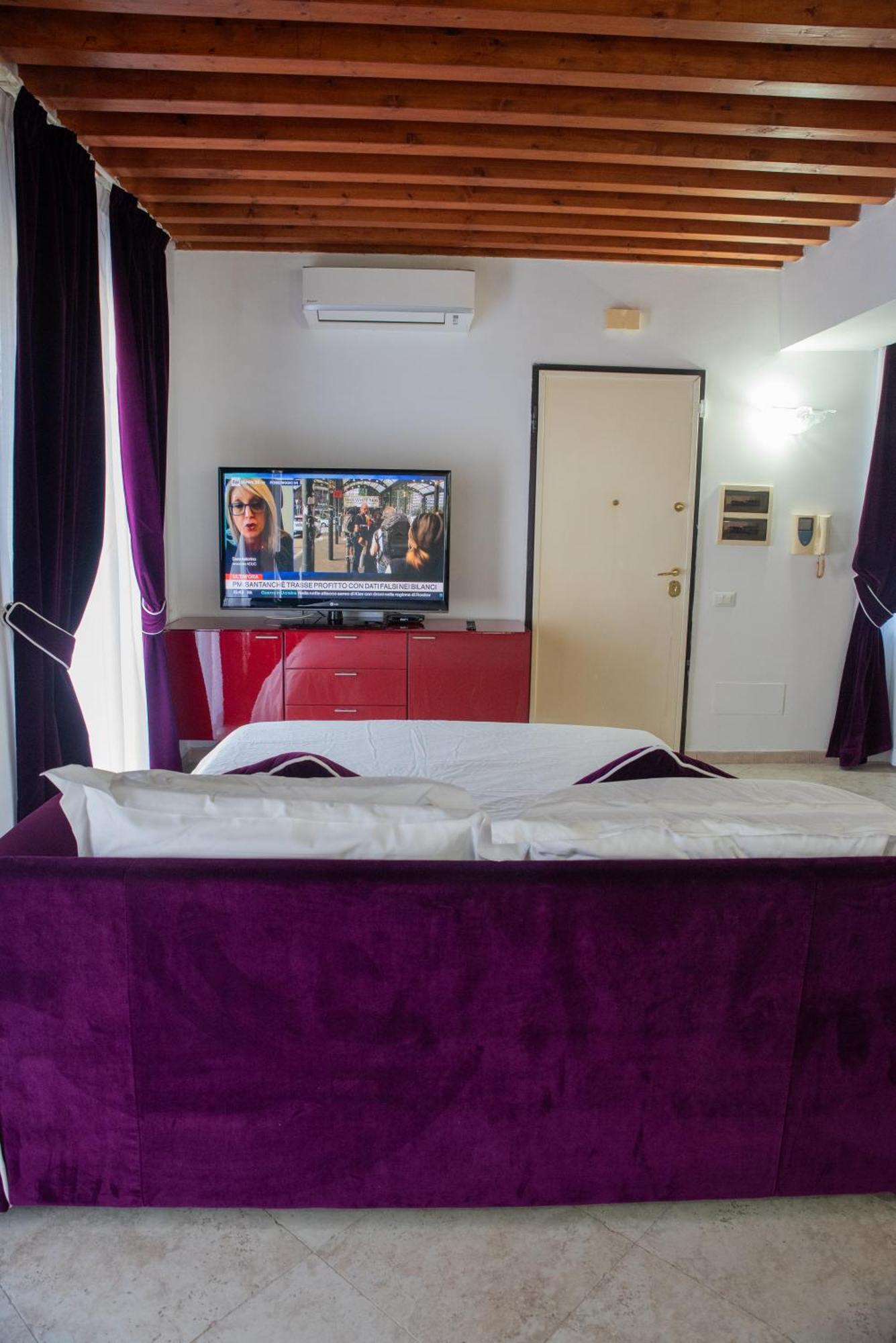 Casa Rosa - Parcheggio Gratis Wi-Fi Free Apartment Тиволи Екстериор снимка
